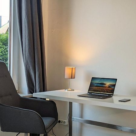 Tt Living Apartments Bonitas & Divinitas I 2 Schlafzimmer I Kueche I Vollbad I Waschmaschine Rellingen Esterno foto